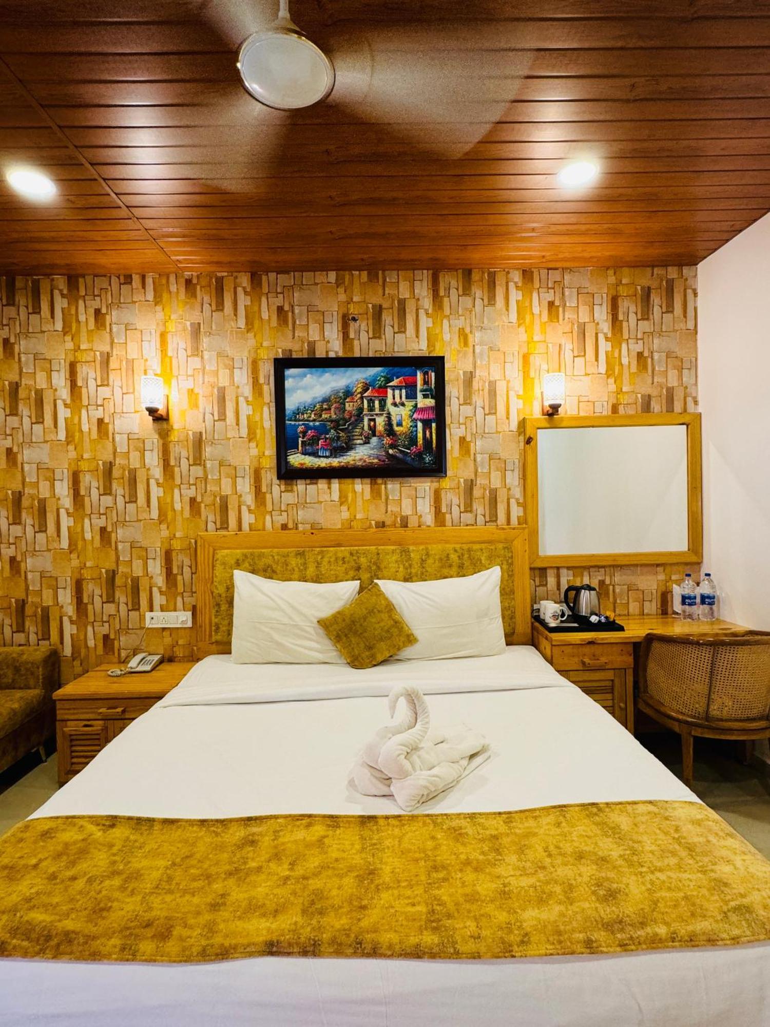 Maargit Beach Resort Mandrem Exterior photo